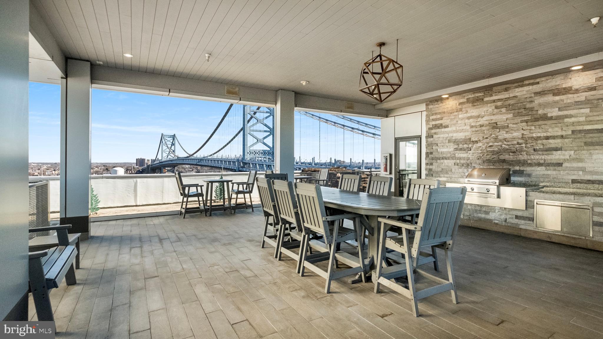 235 North Christopher Columbus Boulevard, Unit 412 Philadelphia, PA 19106 - Photo 33 of 55