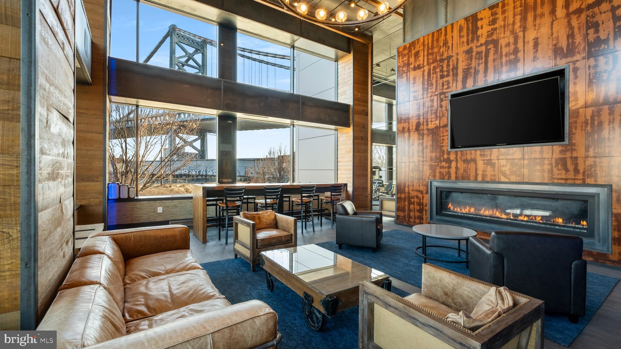 235 North Christopher Columbus Boulevard, Unit 412 Philadelphia, PA 19106 - Photo 42 of 55