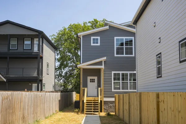 $2,950 | 67 Donelson Street, Nashville, TN 37210