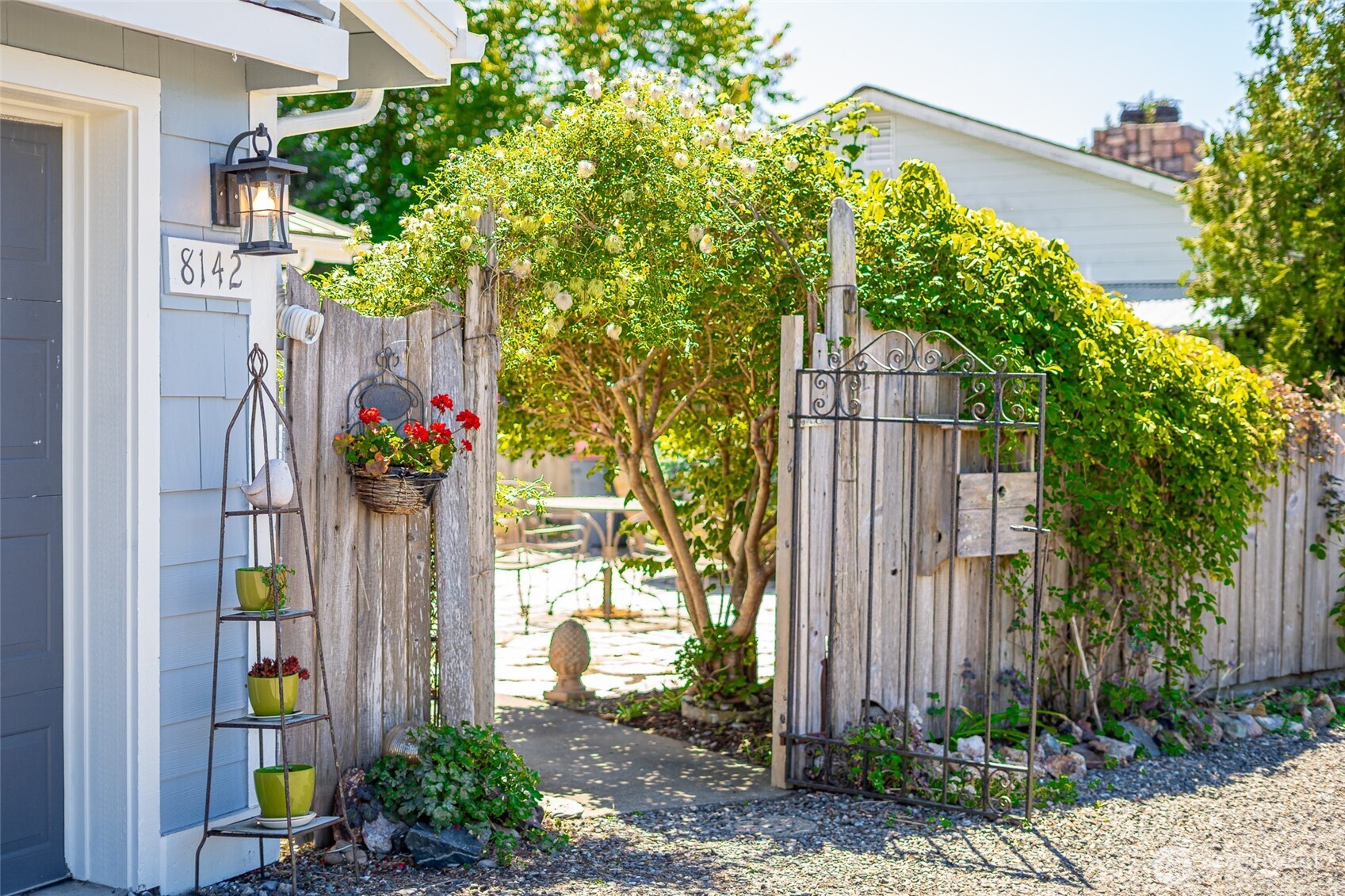 8142 Cowichan Road Blaine, WA 98230 - Photo 4 of 40