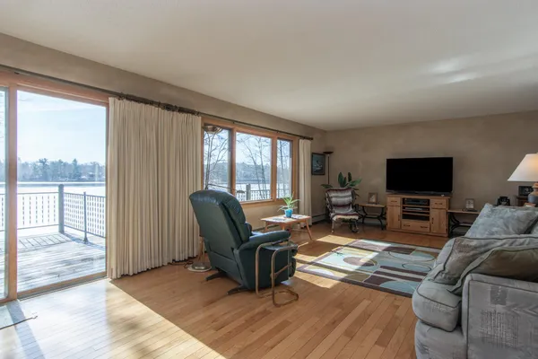 $389,900 | 17188 Dewes Road, Brainerd, MN 56401