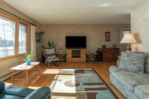 $389,900 | 17188 Dewes Road, Brainerd, MN 56401