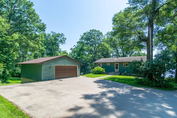 $389,900 | 17188 Dewes Road, Brainerd, MN 56401