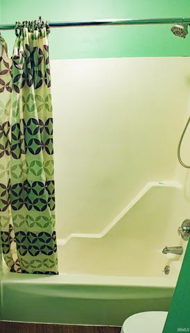 $224,900 | 2712 Rolling Meadows Lane, New Haven, IN 46774