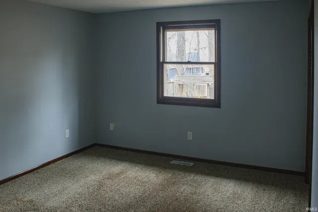 $224,900 | 2712 Rolling Meadows Lane, New Haven, IN 46774