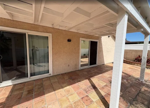 $3,300 | 14053 Bluewood Drive, Fontana, CA 92337