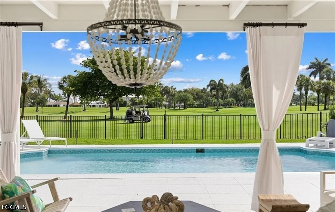 2728 Crayton Road Naples, FL 34103 - Photo 15 of 35 Gallery Image 15