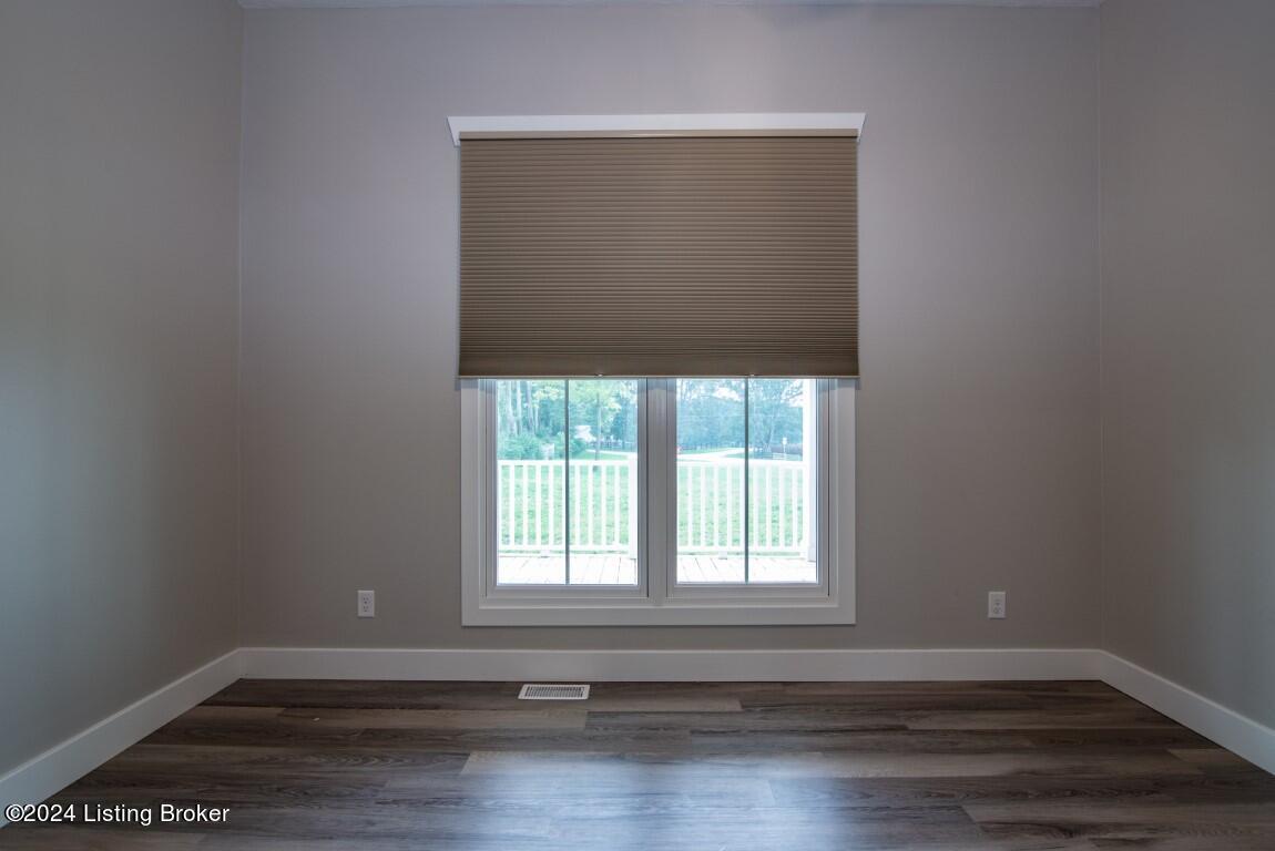 2489 Hodgenville Road Elizabethtown, KY 42701 - Photo 44 of 90 2489 Hodgenville Rd-43