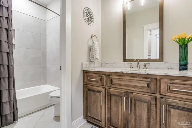 $720,000 | 6067 Huntington Creek Boulevard, Pensacola, FL 32526