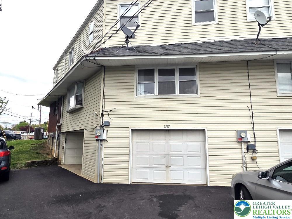 1749 Schoenersville Road Bethlehem, PA 18018 - Photo 18 of 19