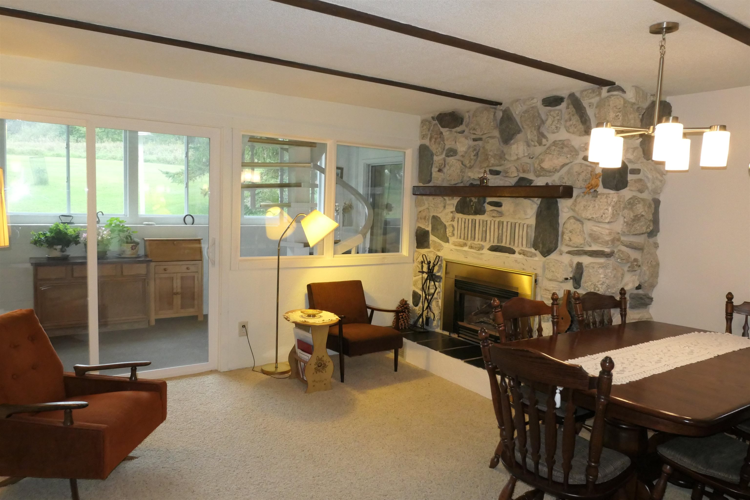 5669 Lake Montcalm Road Northeast Edmore, MI 48829 - Photo 7 of 41