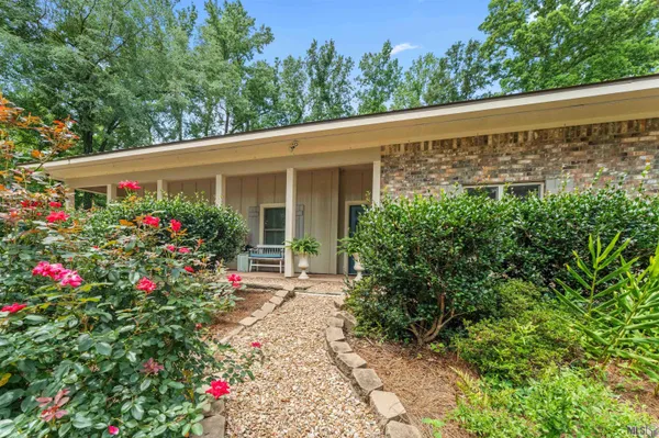 $454,900 | 8733 Island Road, St. Francisville, LA 70775