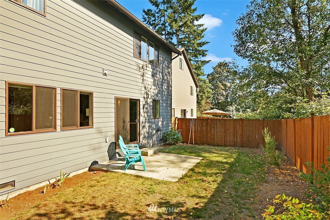 1914 240th Place Southwest Bothell, WA 98021 - Photo 14 of 25