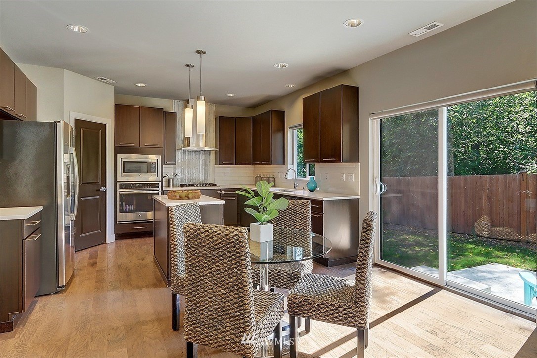 1914 240th Place Southwest Bothell, WA 98021 - Photo 8 of 25