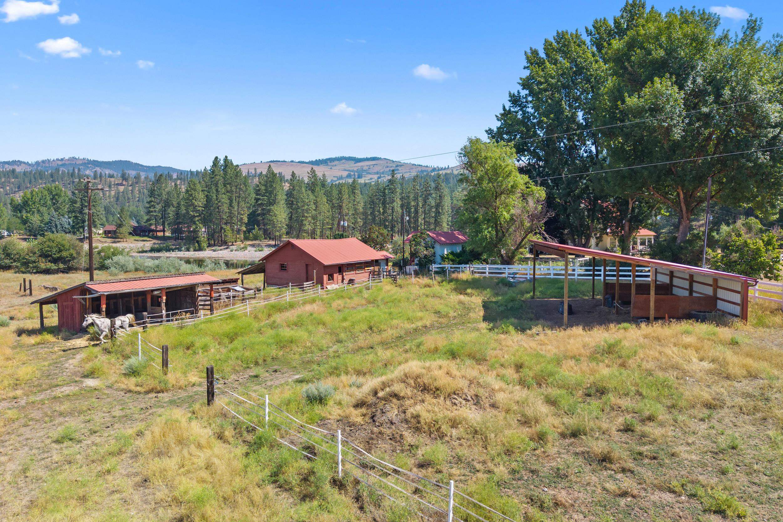 2339 Kettle River Road Kettle Falls, WA 99141 - Photo 20 of 42