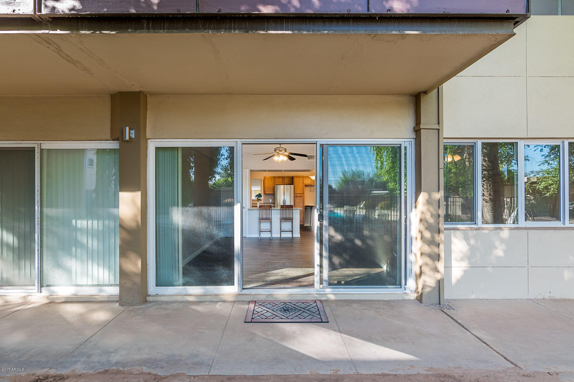 351 East Thomas Road, Unit D103 Phoenix, AZ 85012 - Photo 18 of 25 351 E Thomas Rd D103 - MLS-24