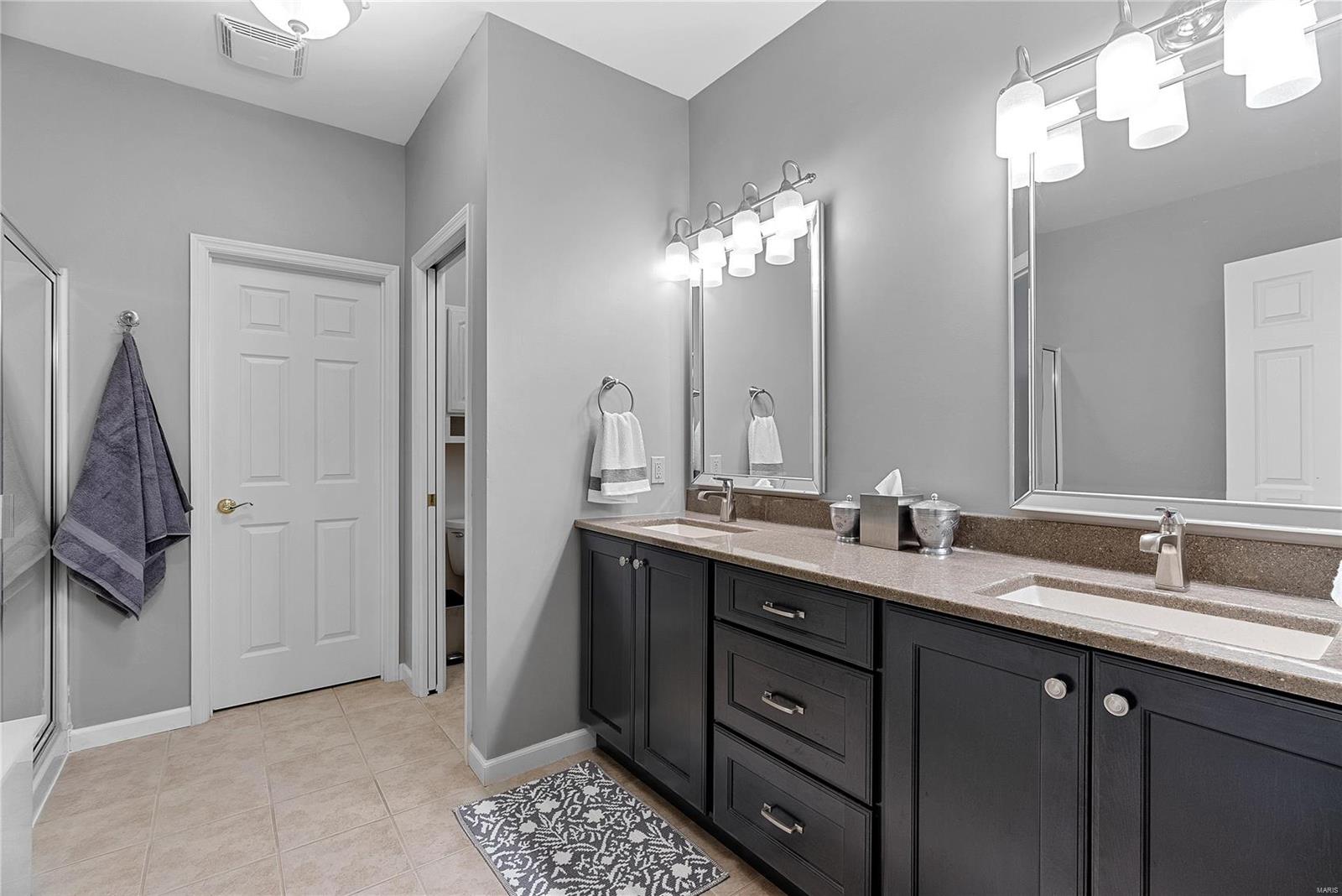 1538 Dietrich Chase Lane Ballwin, MO 63021 - Photo 12 of 24