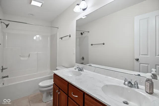 $525,000 | 2855 Bentbrook Lane, West Lafayette, IN 47906