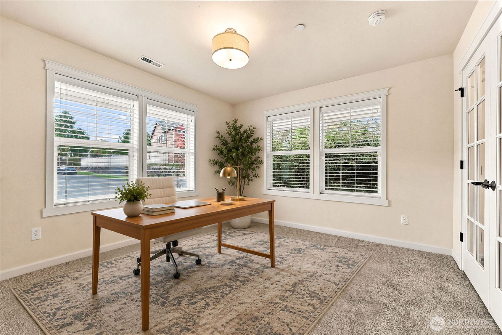 1305 Foreman Road DuPont, WA 98327 - Photo 3 of 29 Gallery Image 3