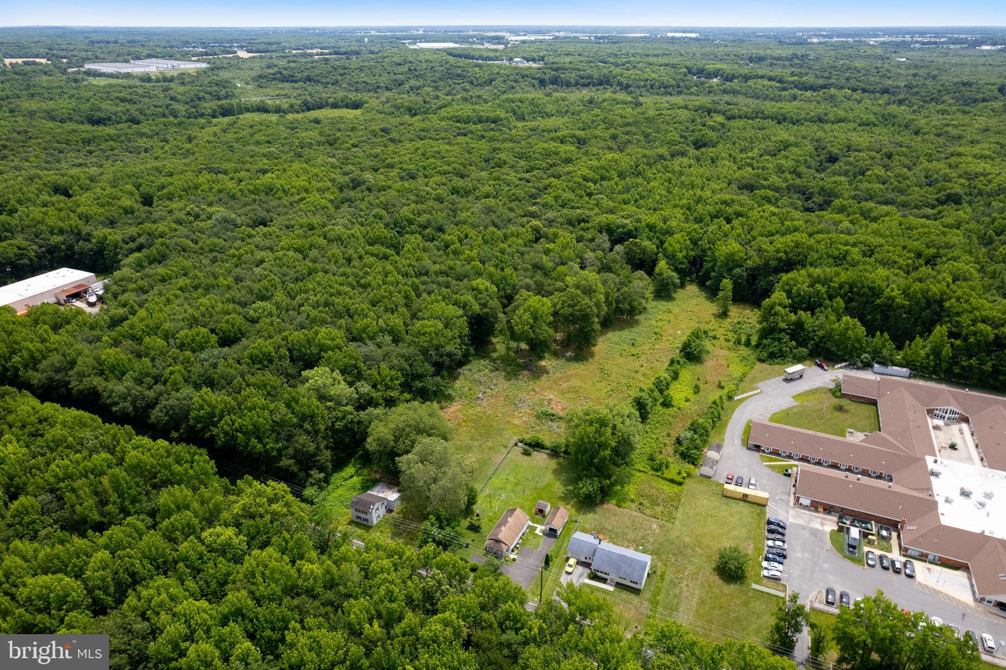 441 South Pennsville Auburn Road Carneys Point, NJ 08069 - Photo 9 of 25
