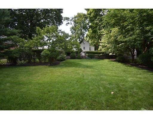 2 R Middle Street Newton, MA 02458 - Photo 19 of 22 Gallery Image 19