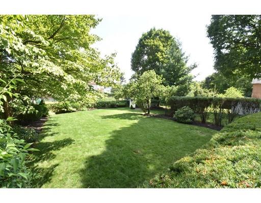 2 R Middle Street Newton, MA 02458 - Photo 20 of 22 Gallery Image 20