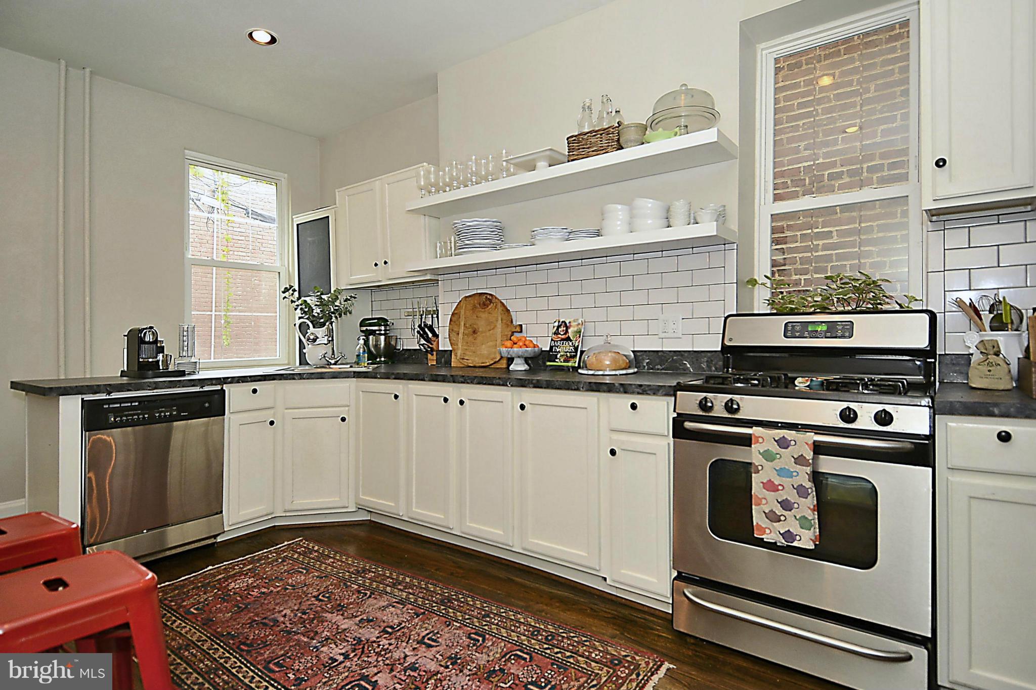 614 9th Street Northeast Washington, DC 20002 - Photo 10 of 29 Kitchen