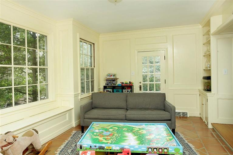 120 McDowell Road Lexington, KY 40502 - Photo 11 of 30 Photo 11