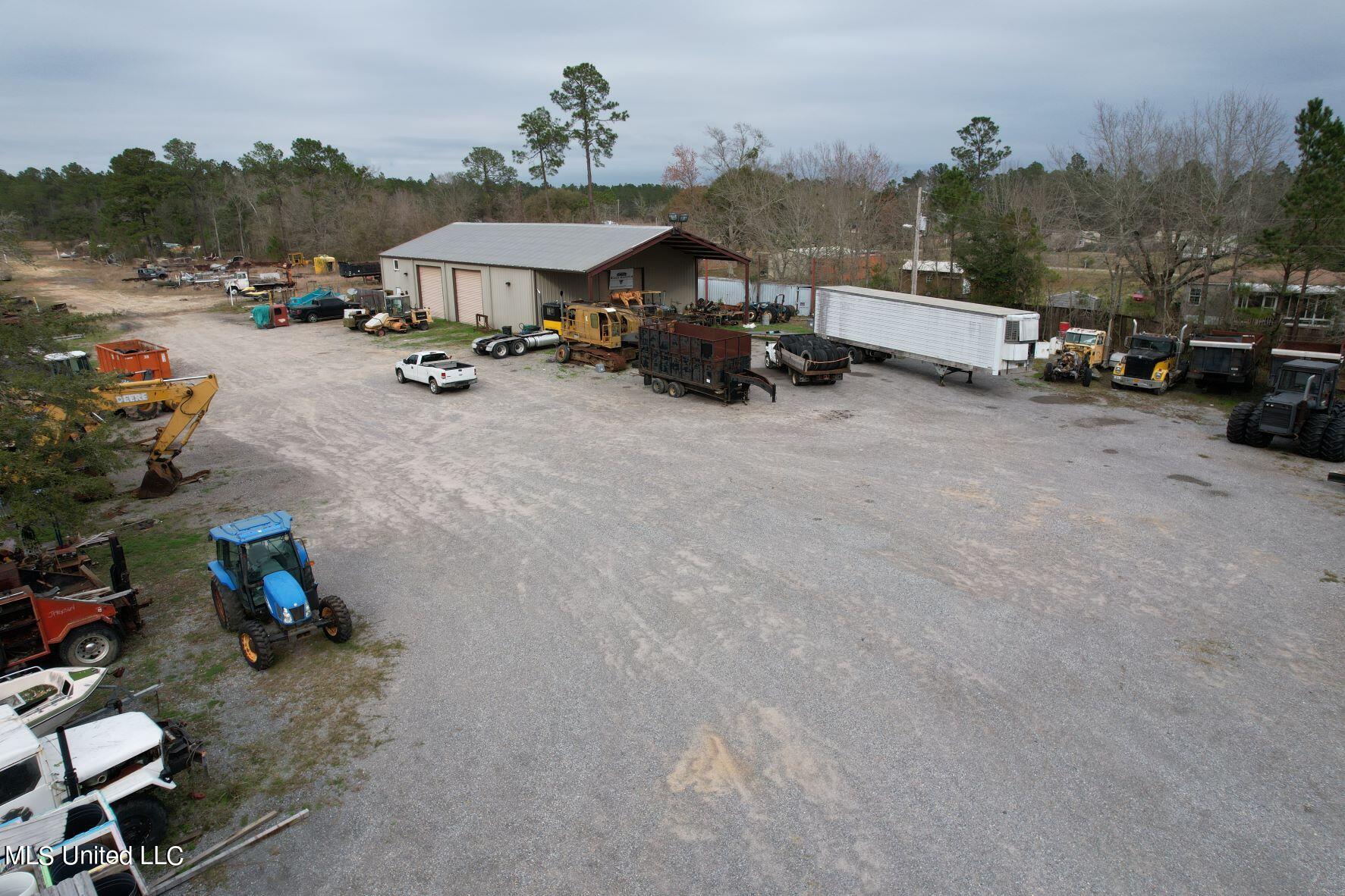 17132 Bobinger Road Kiln, MS 39556 - Photo 2 of 22 Far View of Shed 1