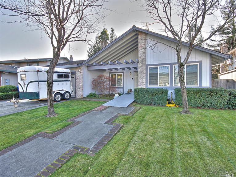 989 Holly Avenue Rohnert Park, CA 94928 - Photo 1 of 1 Gallery Image 1