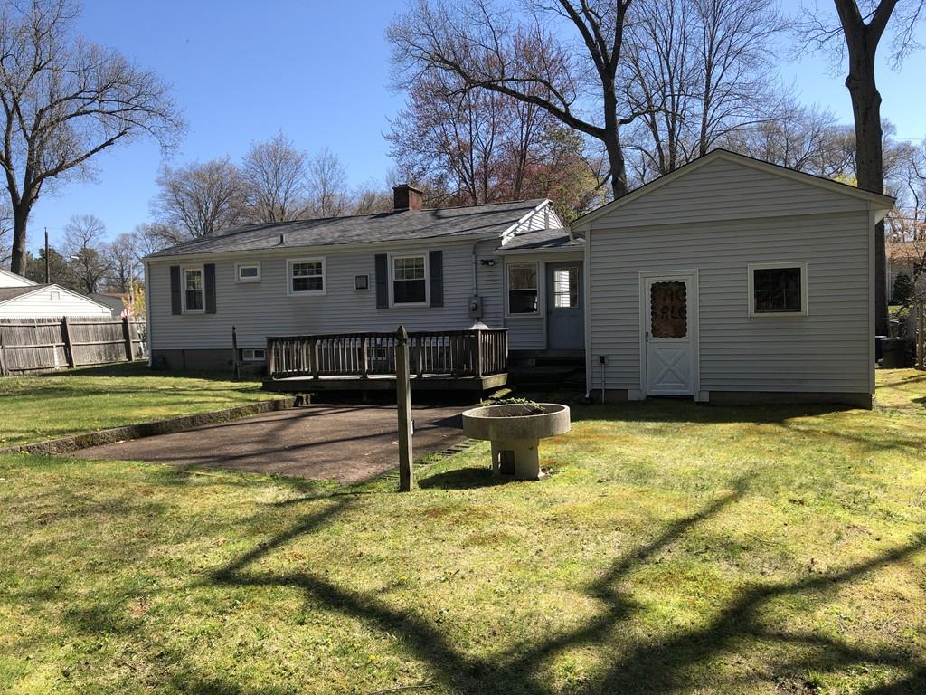 132 Hudson Street Springfield, MA 01118 - Photo 16 of 16 Gallery Image 16