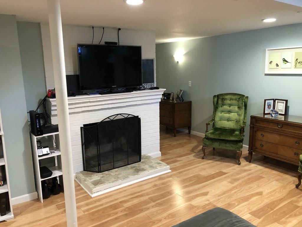 132 Hudson Street Springfield, MA 01118 - Photo 8 of 16 Gallery Image 8