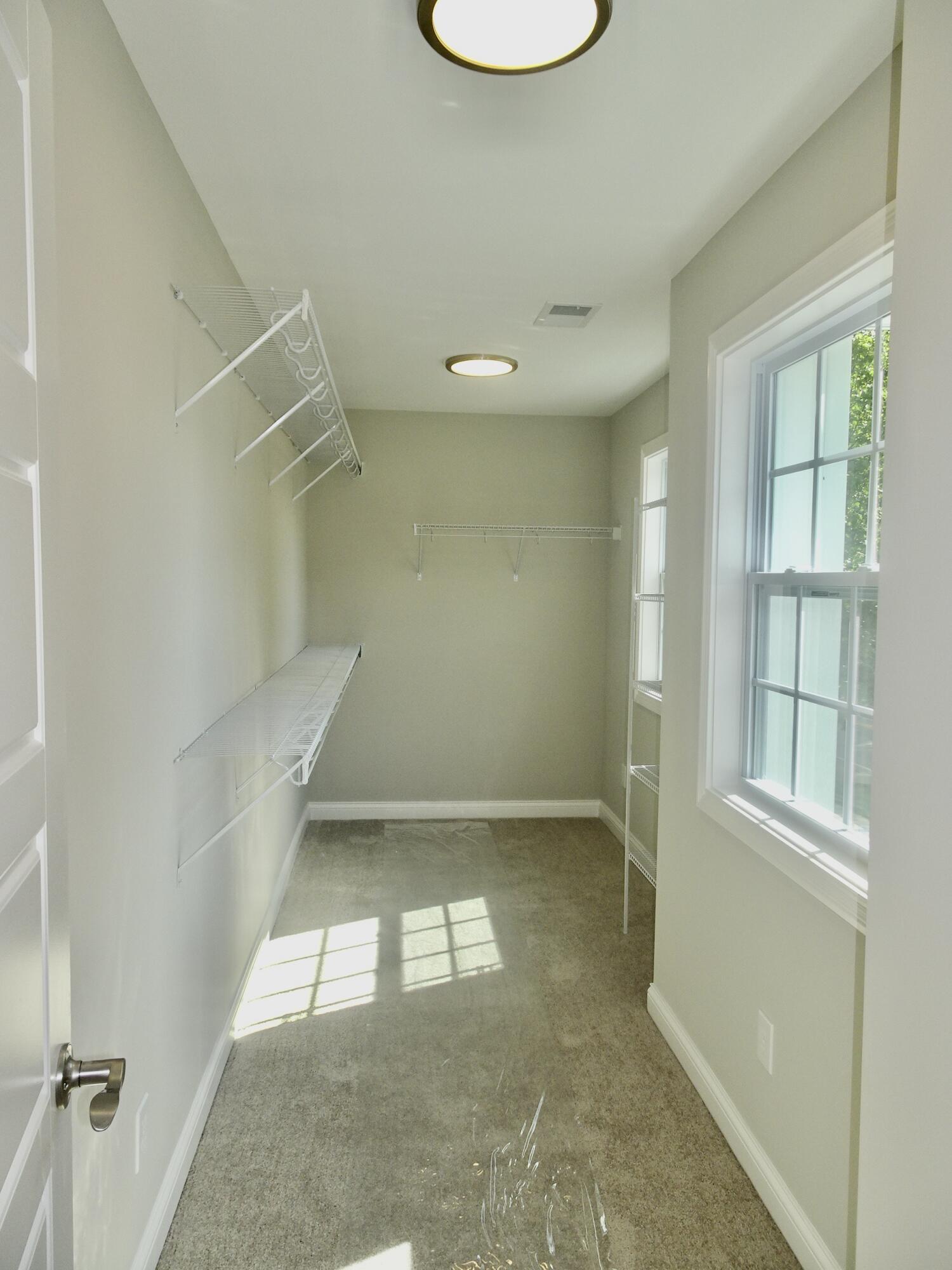 1308 Greendale Road Lexington, KY 40511 - Photo 11 of 26 DSC05926
