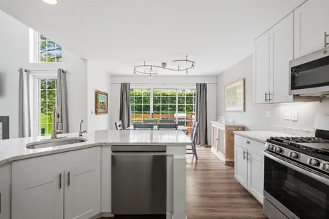 $375,000 | 1654 Woodland Drive, Unit 1255, Geneva, WI 53147
