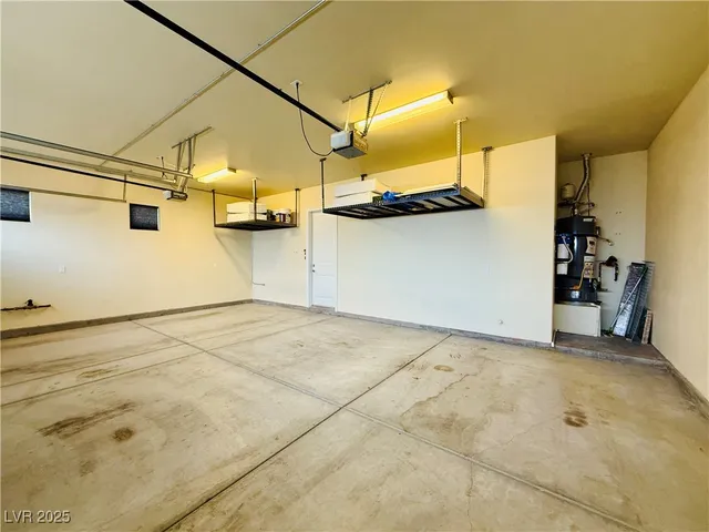 $3,550 | 3777 Gershon Court, Las Vegas, NV 89121