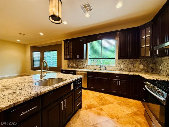 $3,550 | 3777 Gershon Court, Las Vegas, NV 89121