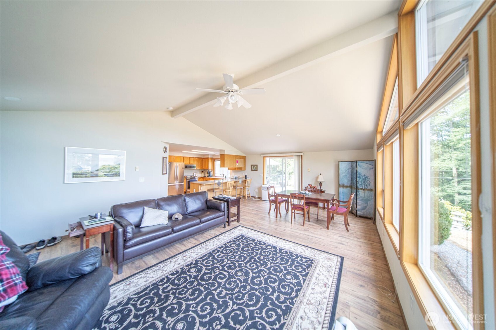 2196 North Bluff Road Greenbank, WA 98253 - Photo 10 of 26 Gallery Image 10