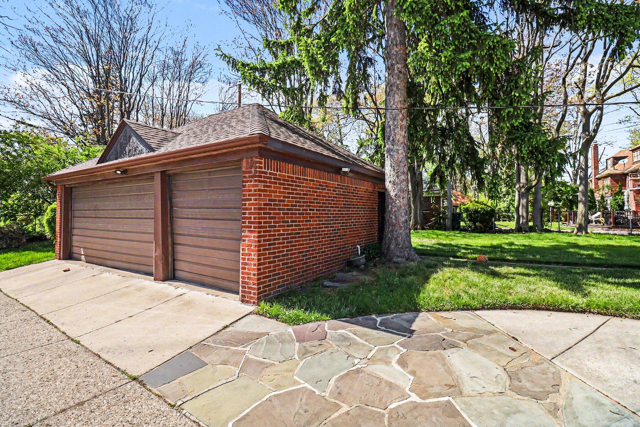 19181 Berkeley Road Detroit, MI 48221 - Photo 23 of 38 027_file_7212