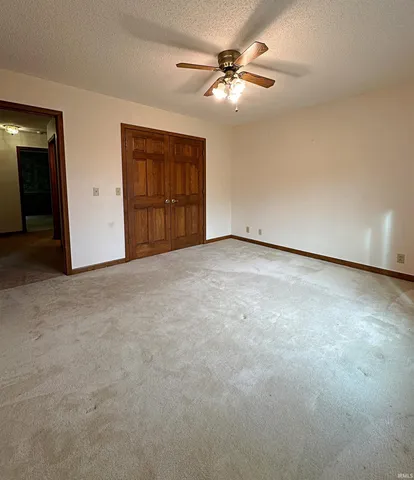 $474,500 | 6587 West Pine Tree Lane, Owensville, IN 47665