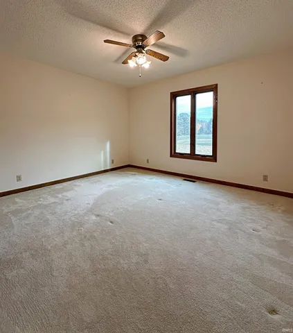 $474,500 | 6587 West Pine Tree Lane, Owensville, IN 47665