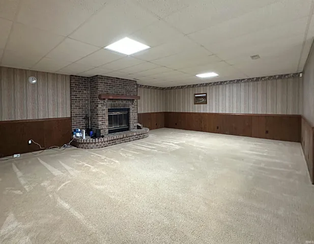 $474,500 | 6587 West Pine Tree Lane, Owensville, IN 47665