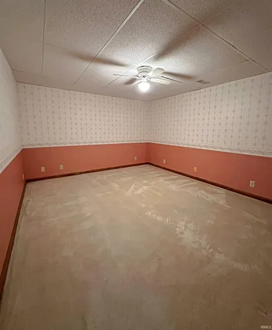 $474,500 | 6587 West Pine Tree Lane, Owensville, IN 47665