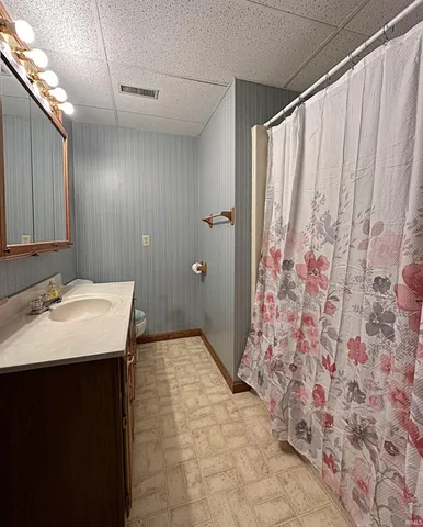 $474,500 | 6587 West Pine Tree Lane, Owensville, IN 47665