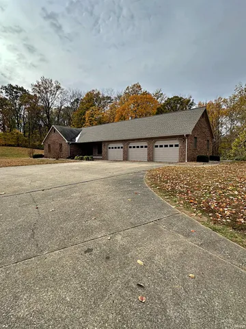 $474,500 | 6587 West Pine Tree Lane, Owensville, IN 47665