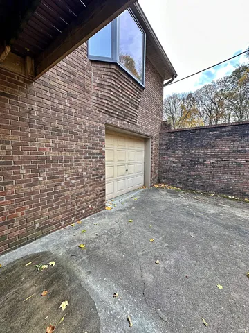 $474,500 | 6587 West Pine Tree Lane, Owensville, IN 47665