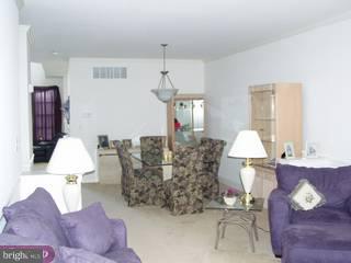 4 Glen Forrest Road Mount Laurel, NJ 08054 - Photo 3 of 6