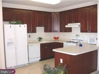 4 Glen Forrest Road Mount Laurel, NJ 08054 - Photo 5 of 6