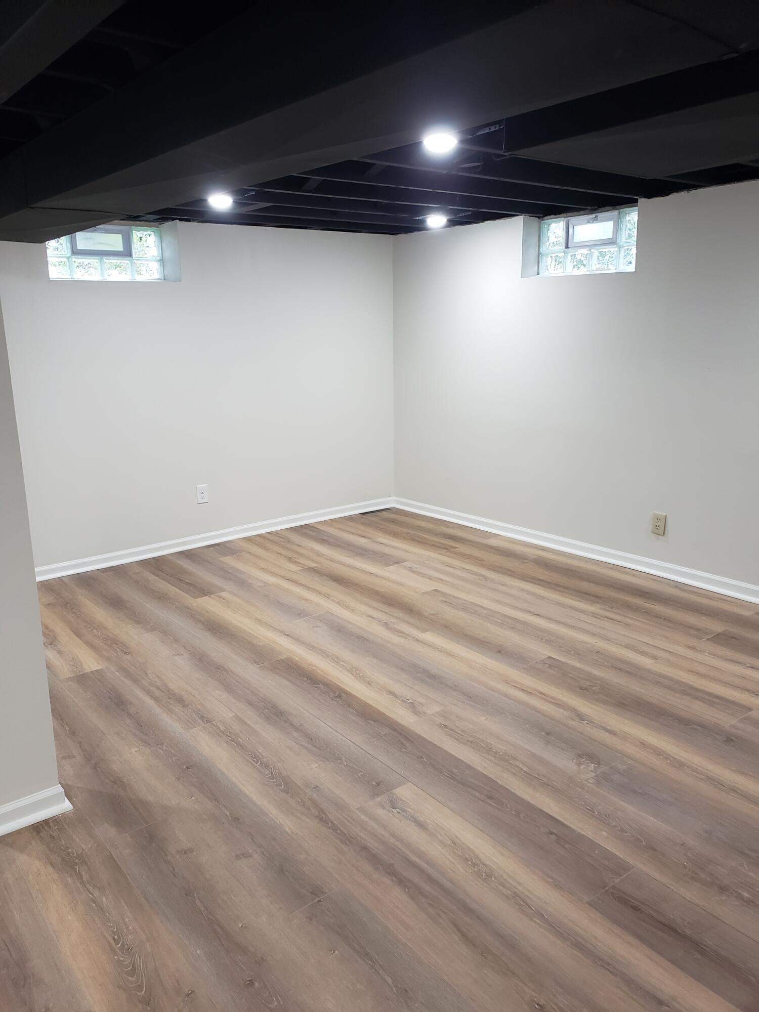 1053 Pine Tree Drive Ann Arbor, MI 48103 - Photo 2 of 13 Resized_20240827_095302