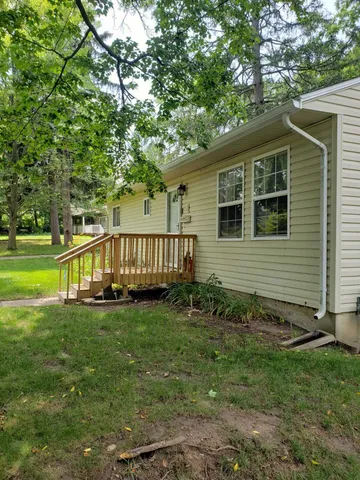 $2,650 | 1053 Pine Tree Drive, Ann Arbor, MI 48103