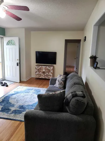 $2,650 | 1053 Pine Tree Drive, Ann Arbor, MI 48103